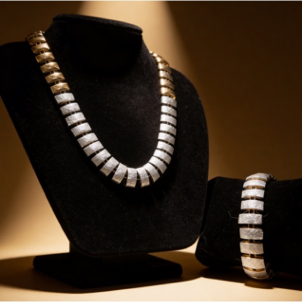 Vintage Napier Gold Choker Necklace Textured Geometric Square Link Design